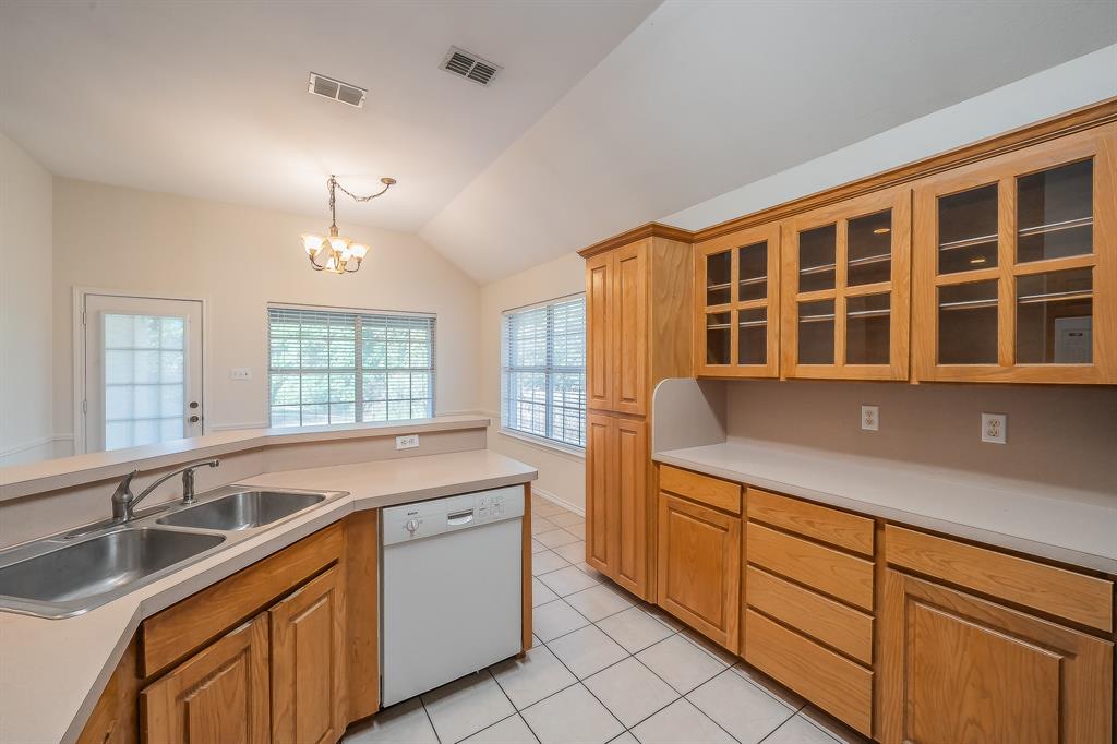 1304 South State Street Decatur, TX 76234 - Photo 23 of 39