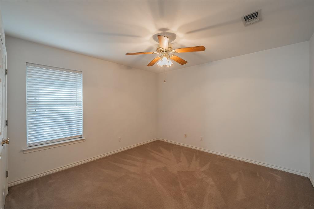 1304 South State Street Decatur, TX 76234 - Photo 30 of 39