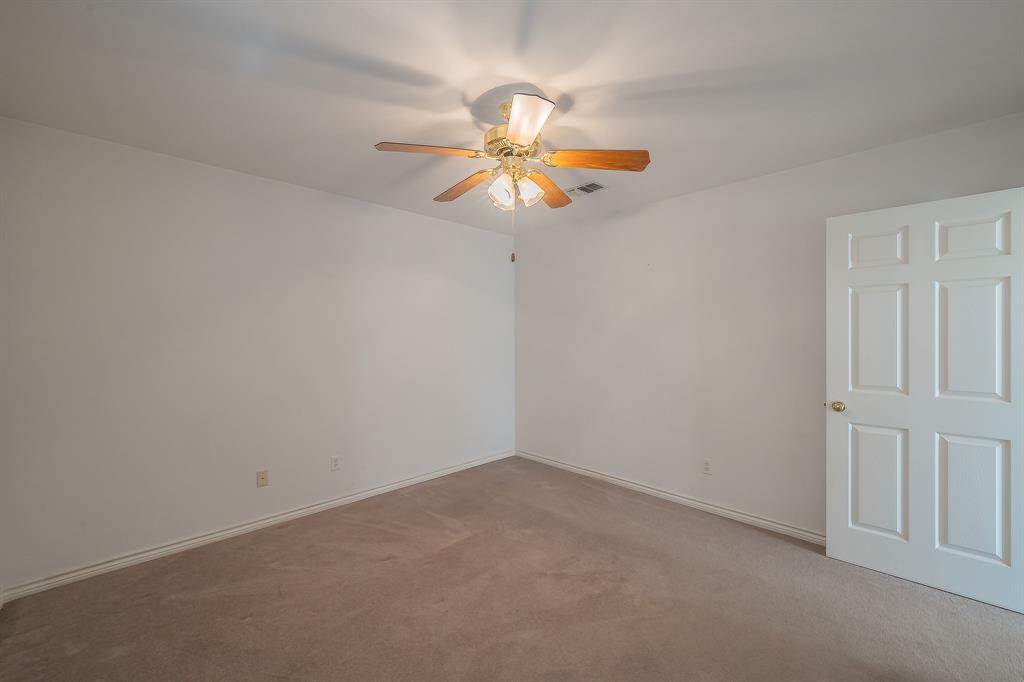 1304 South State Street Decatur, TX 76234 - Photo 33 of 39