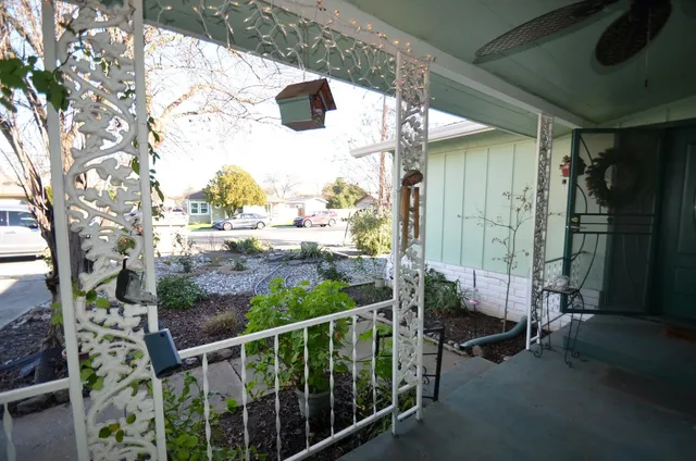$435,000 | 232 Oak Avenue, Galt, CA 95632