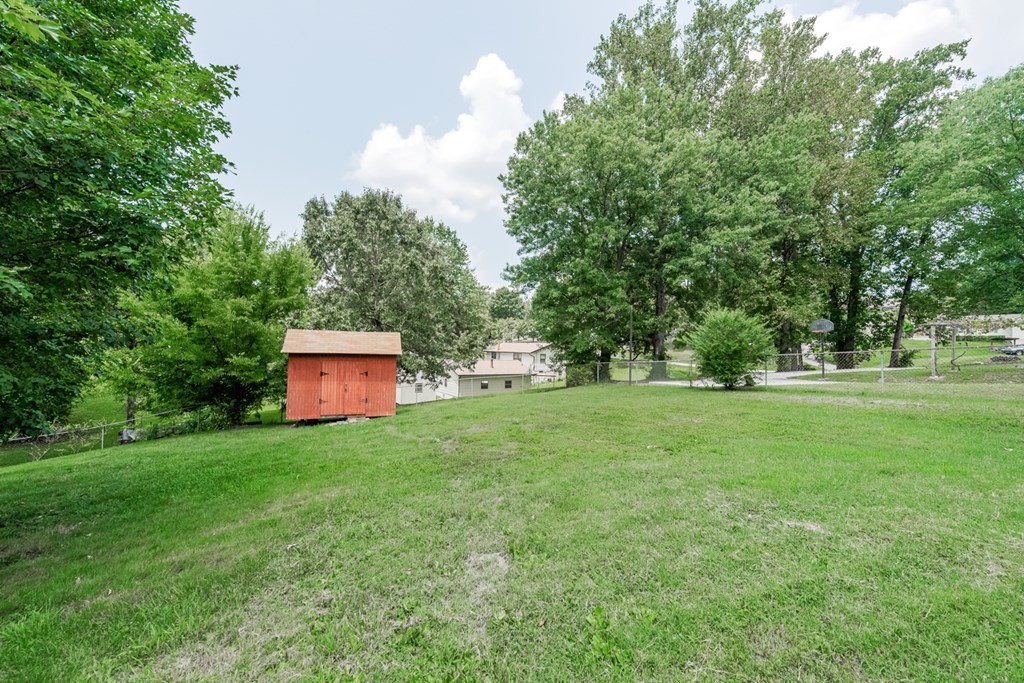 4305 Climbing Road Knoxville, TN 37912 - Photo 25 of 30 Gallery Image 25