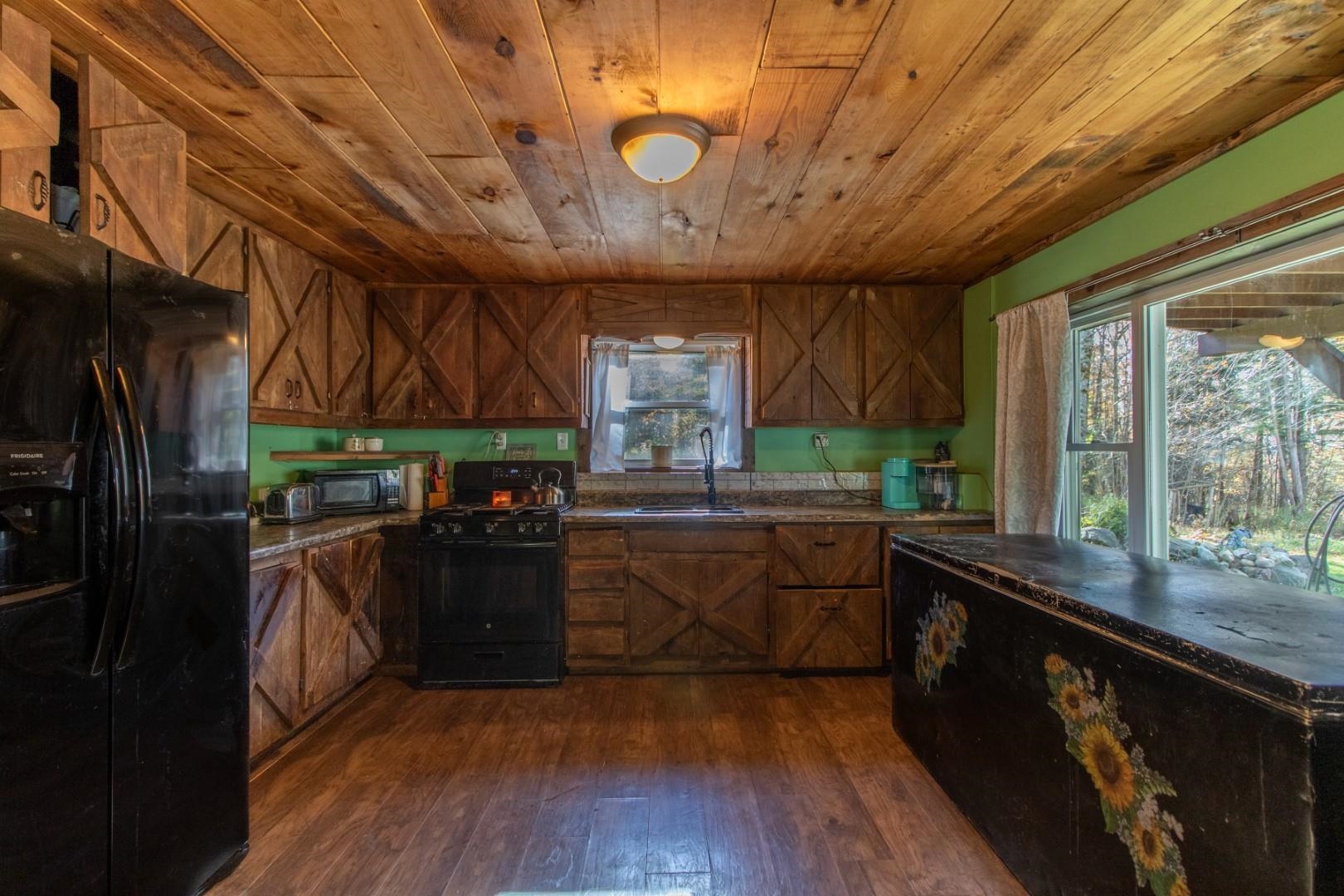 882 Toad Pond Road Morgan, VT 05853 - Photo 28 of 54