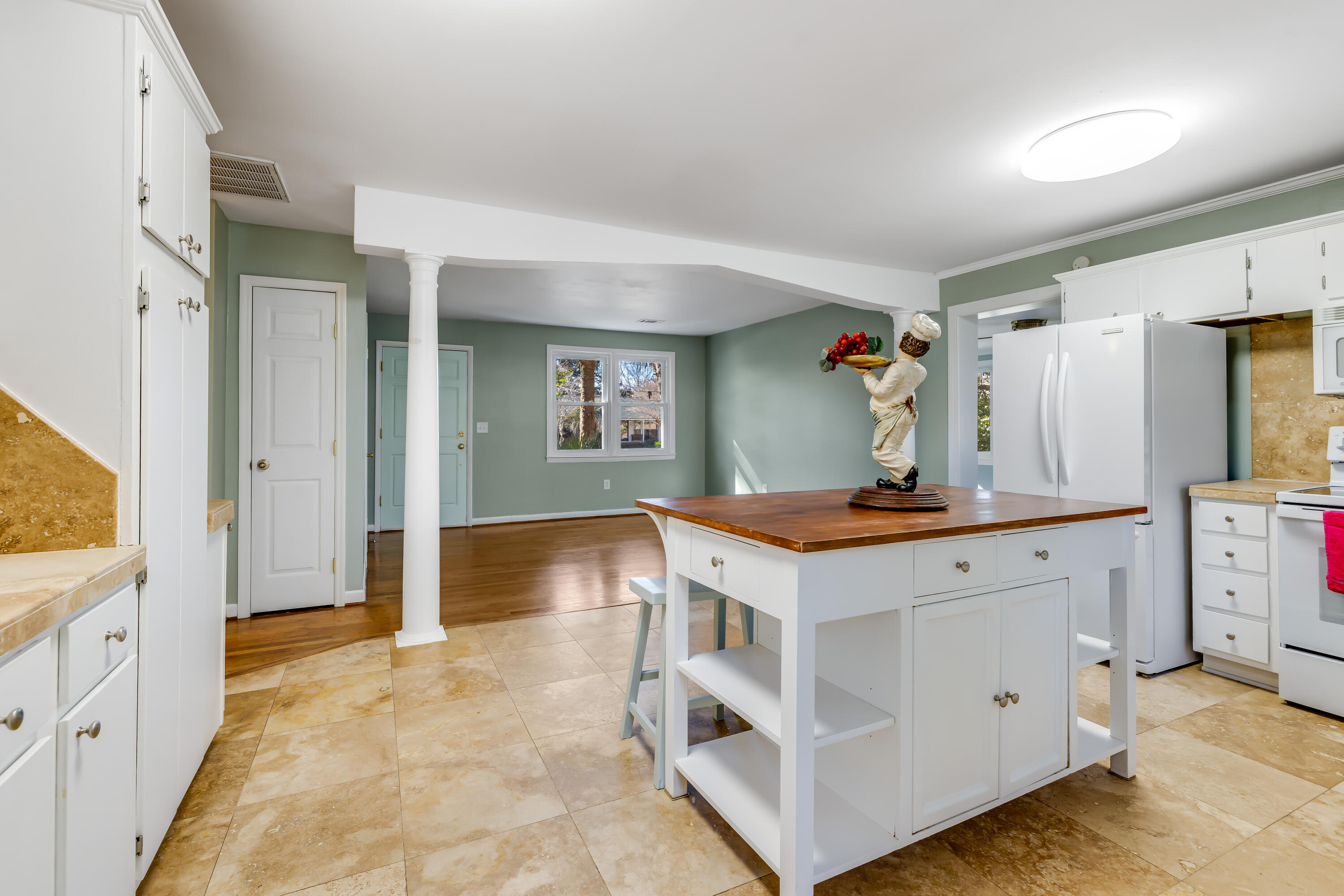 740 Windward Road Charleston, SC 29412 - Photo 15 of 39 From kitchen to living room view
