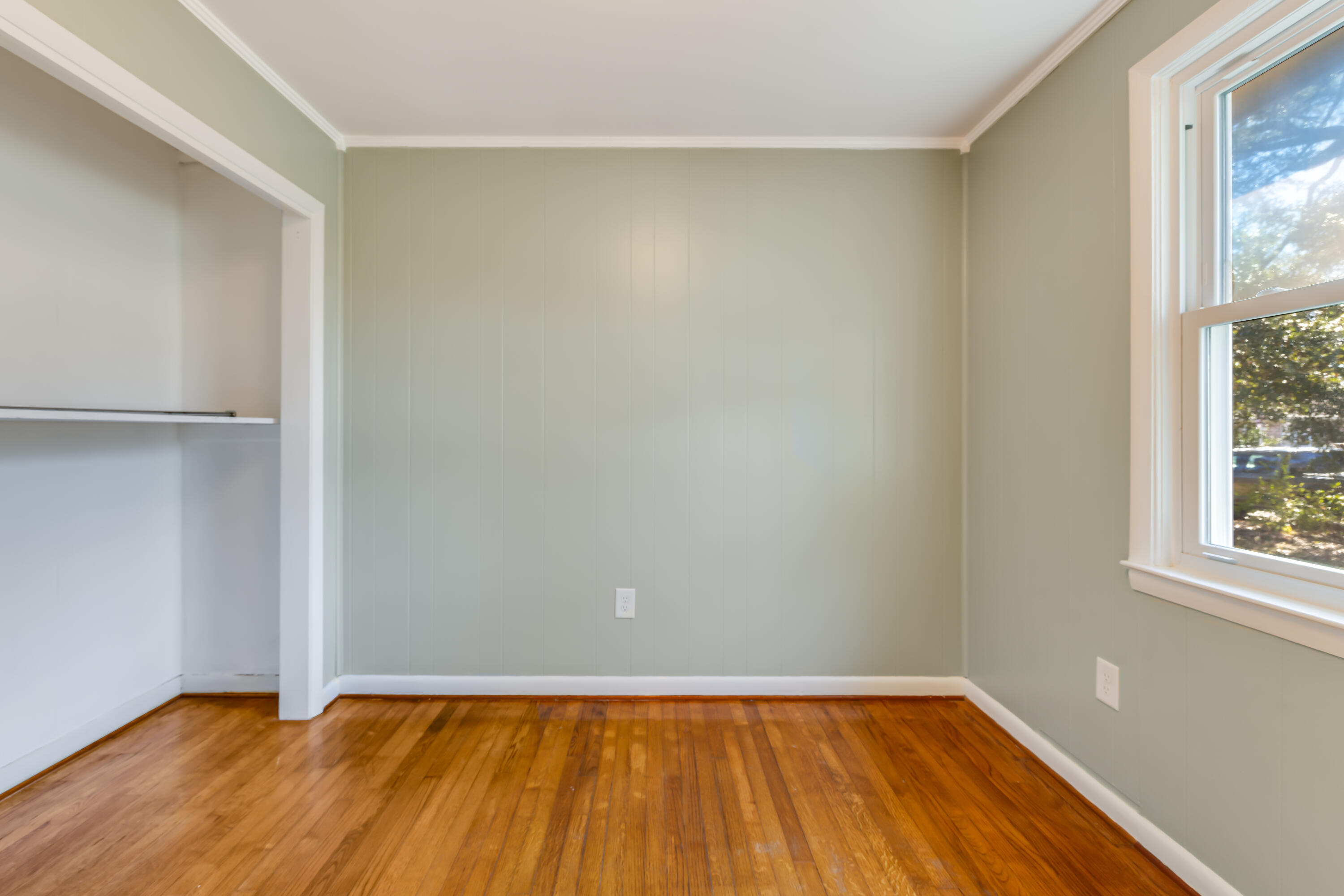 740 Windward Road Charleston, SC 29412 - Photo 23 of 39 Bedroom 2