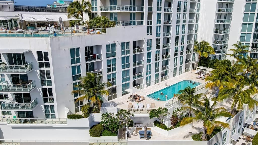 401 North Birch Road, Unit 1103 Fort Lauderdale, FL 33304 - Photo 35 of 45 front view of a building