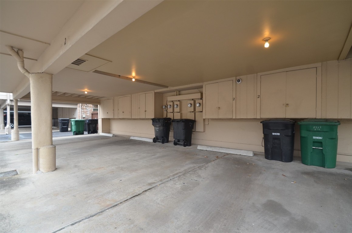 5524 Beverly Hill Street, Unit 2 Houston, TX 77056 - Photo 35 of 43 a view of a kitchen with a sink and a window