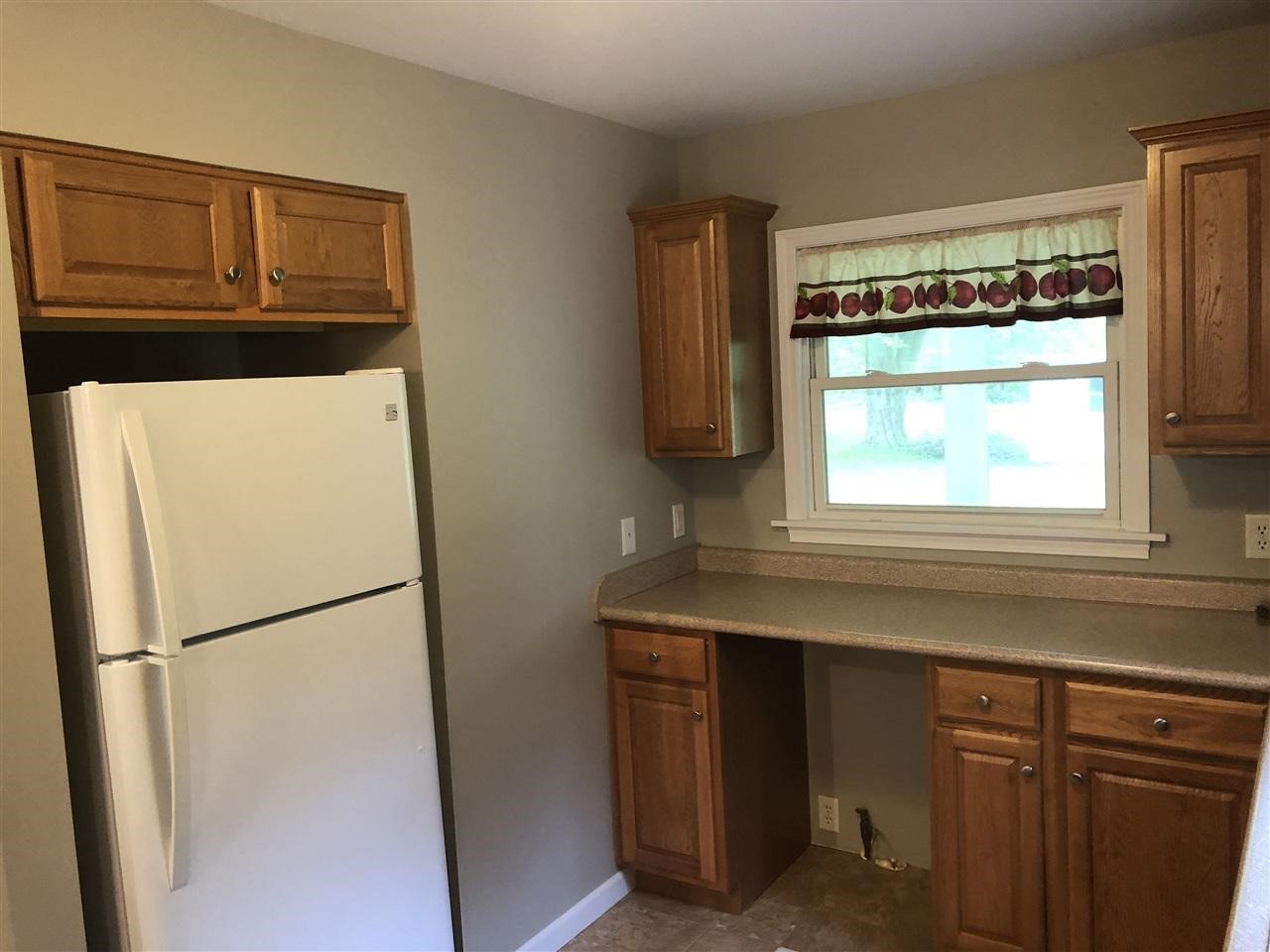 2177 West Lake Road Clio, MI 48420 - Photo 8 of 20 21448508-7.JPG