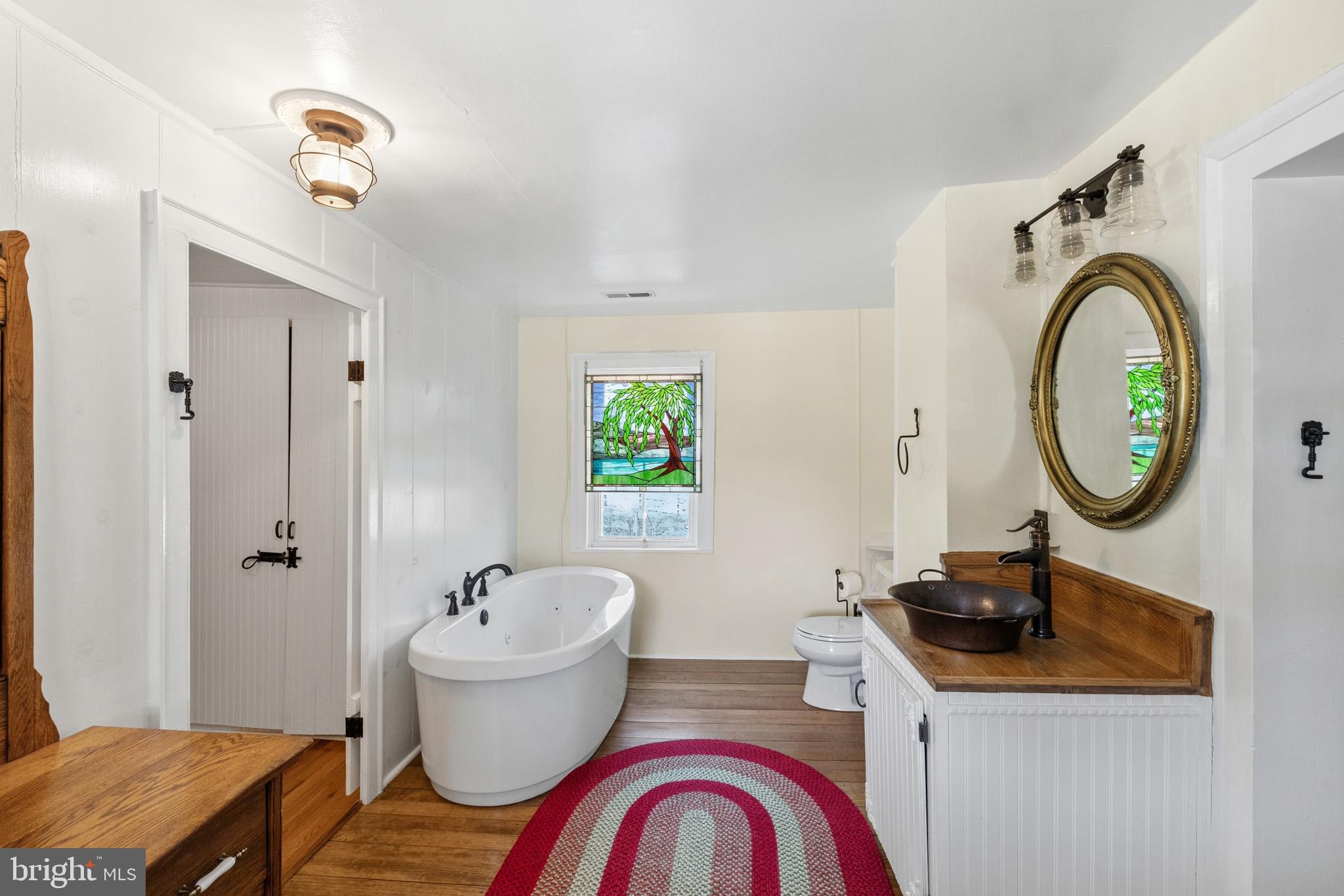 989 Swover Creek Road Edinburg, VA 22824 - Photo 54 of 132 Upstairs Full Bathroom