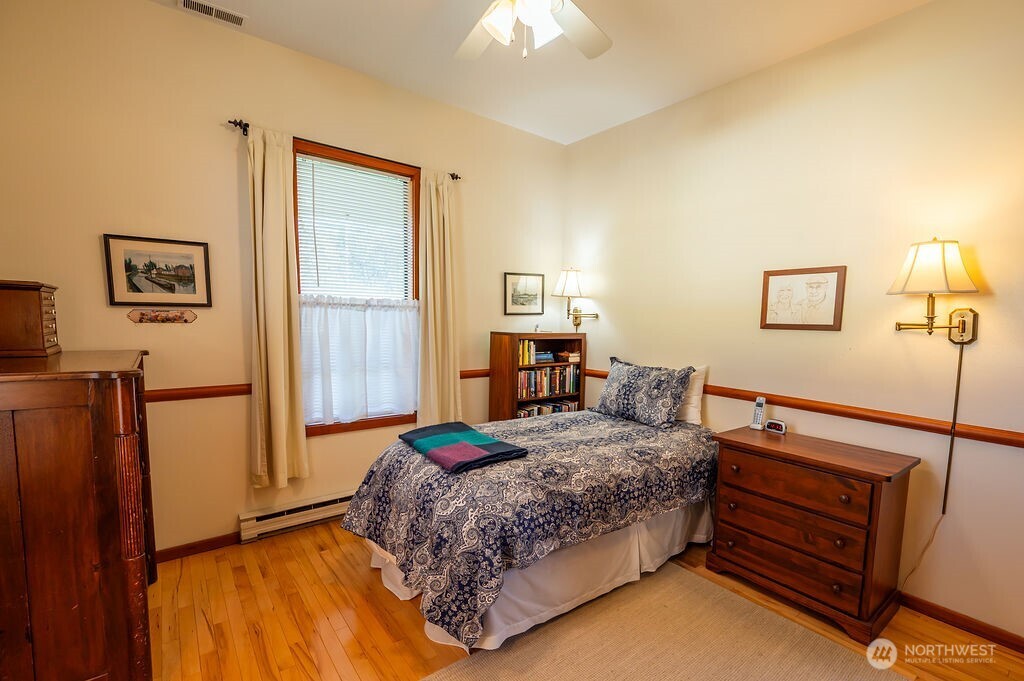 2612 Fisherman Bay Road Lopez Island, WA 98261 - Photo 11 of 40