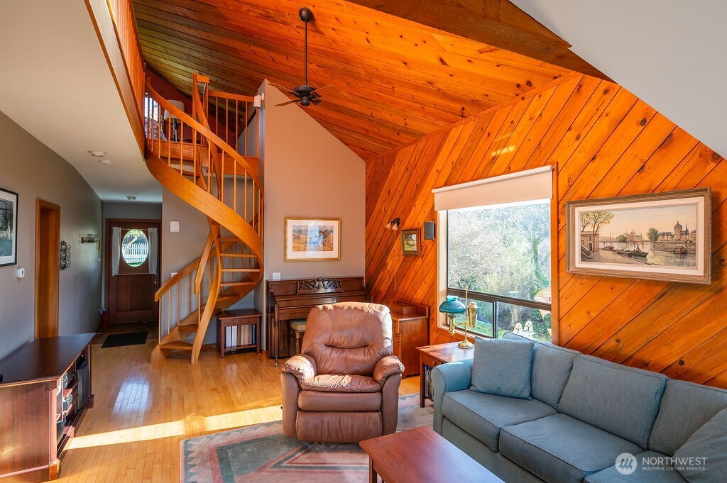 2612 Fisherman Bay Road Lopez Island, WA 98261 - Photo 7 of 40