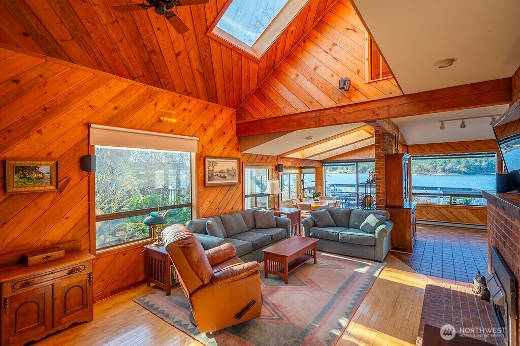 2612 Fisherman Bay Road Lopez Island, WA 98261 - Photo 8 of 40