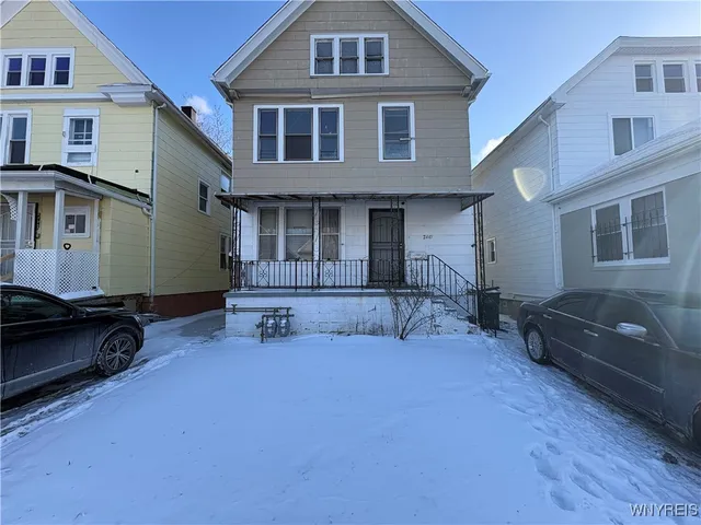 $1,400 | 2445 Bailey Avenue, Buffalo, NY 14215