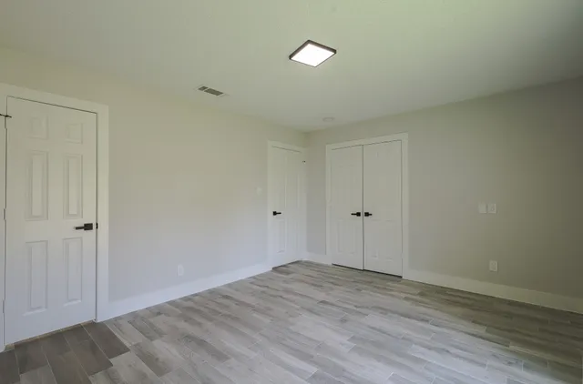 $479,800 | 2111 Wycliffe Drive, Houston, TX 77043