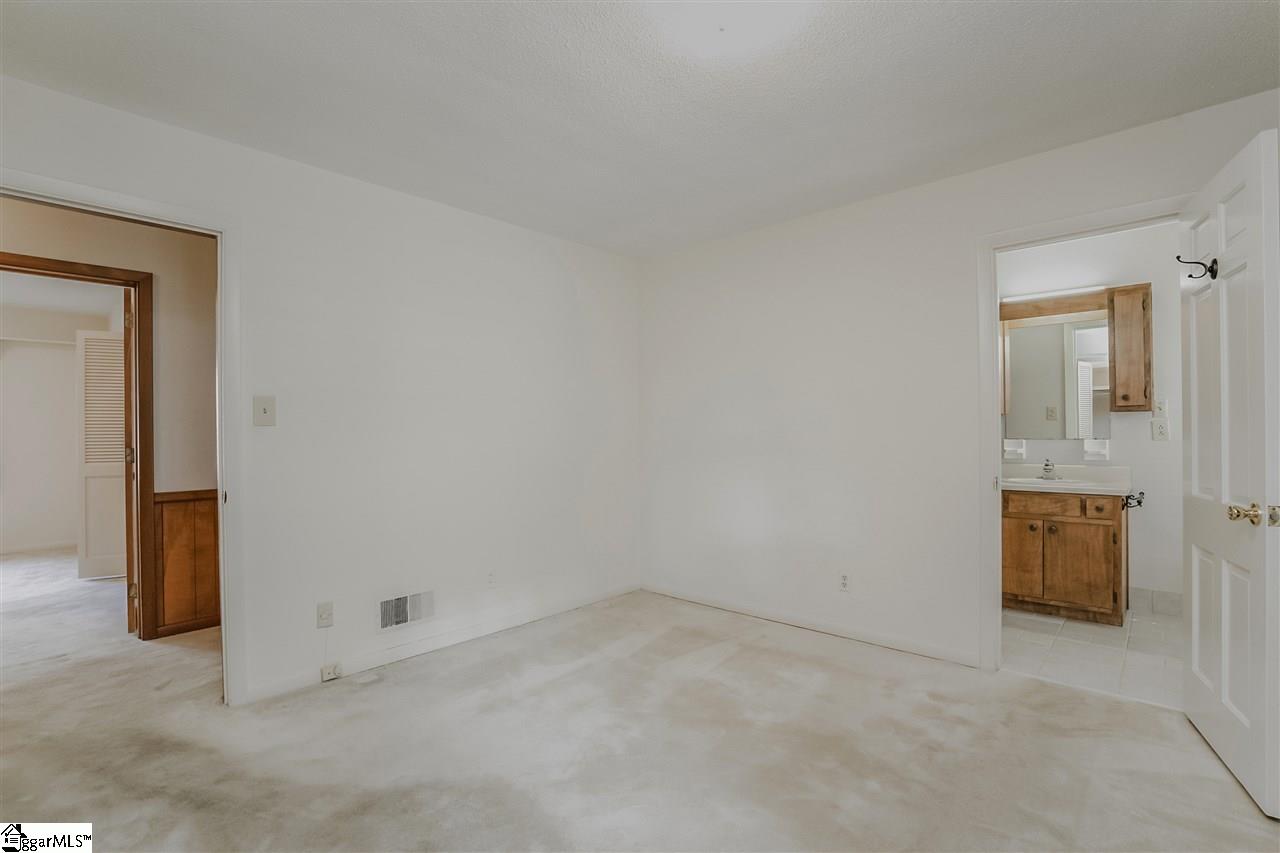 475 Webber Road Spartanburg, SC 29307 - Photo 18 of 36 Gallery Image 18