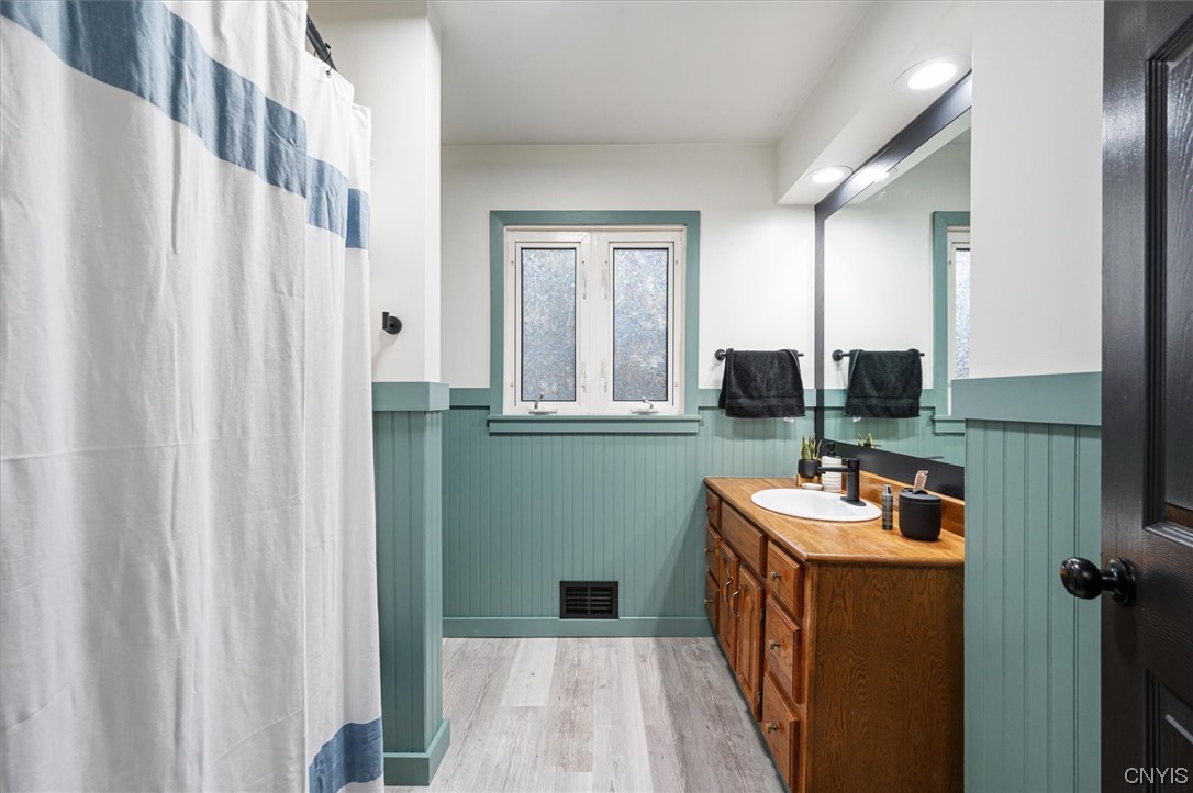 40 Charmwood Road Pittsford, NY 14534 - Photo 13 of 50