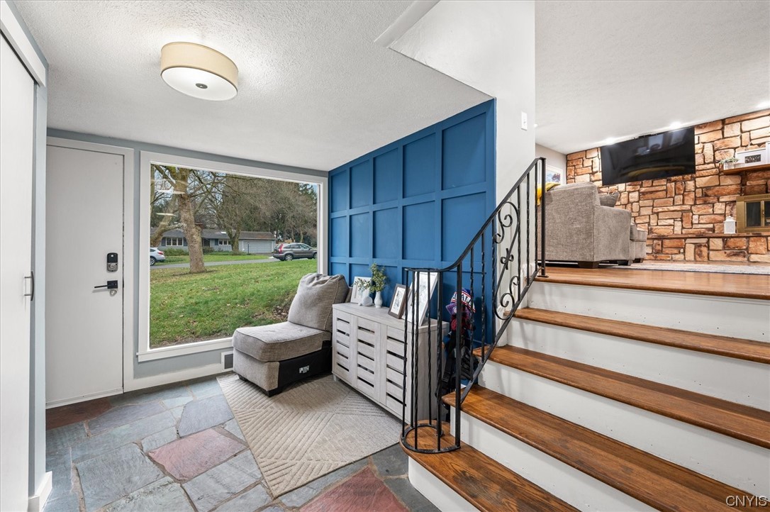 40 Charmwood Road Pittsford, NY 14534 - Photo 17 of 50