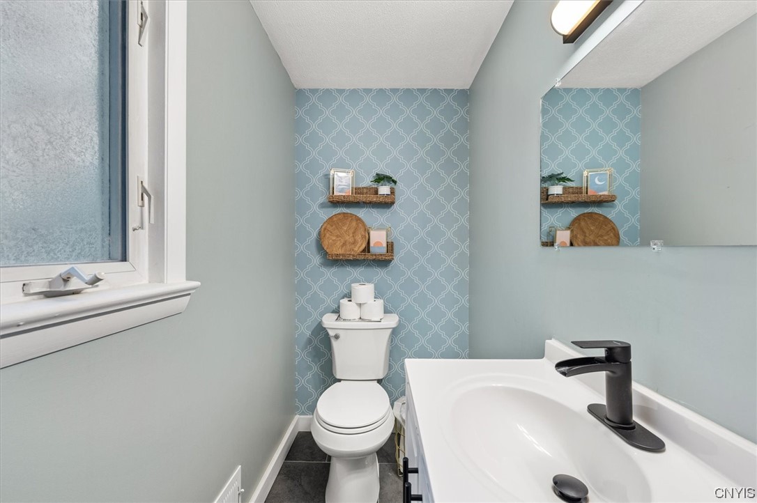 40 Charmwood Road Pittsford, NY 14534 - Photo 19 of 50