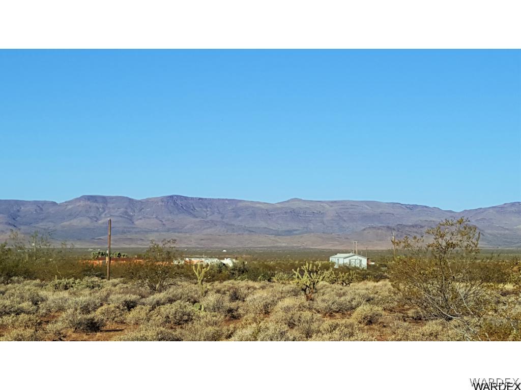 5341 North Laguna Road Golden Valley, AZ 86413 - Photo 26 of 31 Mountain views to the West