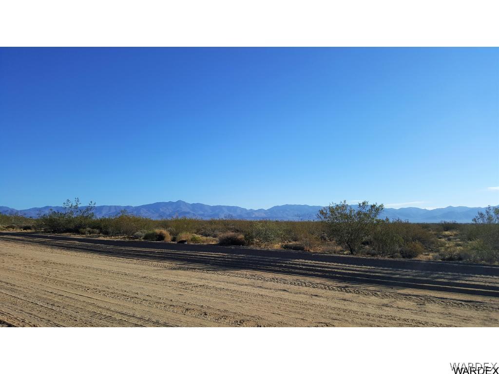 5341 North Laguna Road Golden Valley, AZ 86413 - Photo 30 of 31 Views to the NW