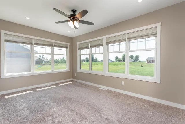 $364,900 | 865 Mill Race Road, Madelia, MN 56062