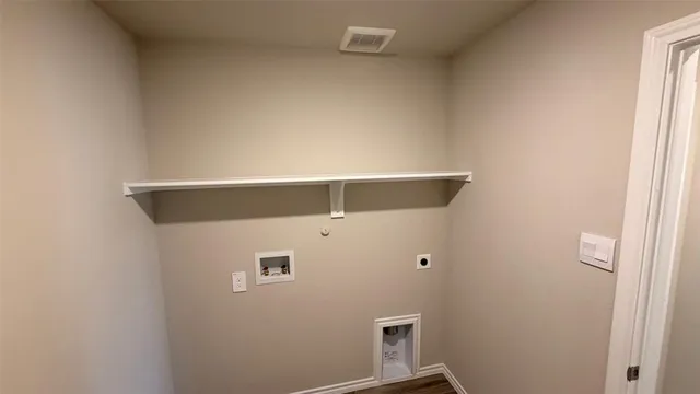 $344,990 | 8553 Beltmill Parkway, Fort Worth, TX 76131