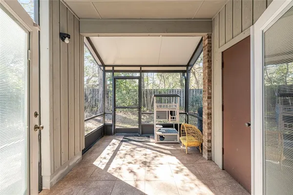 $220,000 | 2740 Northwest 39th Drive, Gainesville, FL 32606