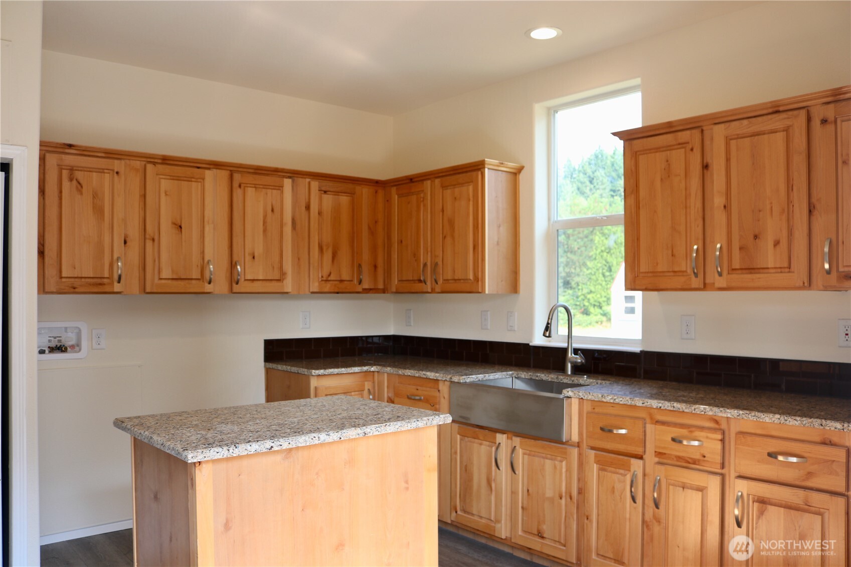 33969 Hamilton Cemetery Road Sedro-Woolley, WA 98284 - Photo 17 of 40 Gallery Image 17