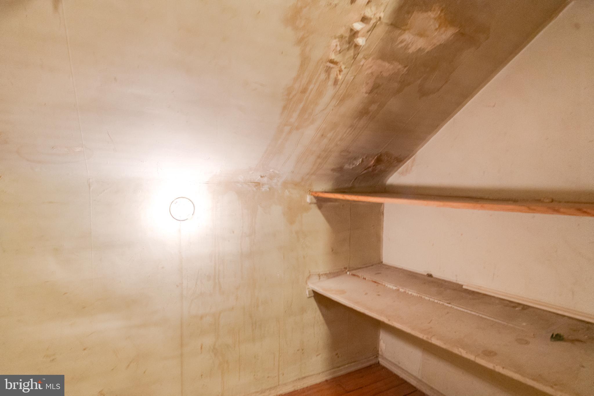 4209 Chatham Road Baltimore, MD 21207 - Photo 28 of 37 a view of small space