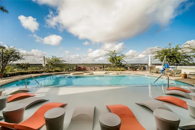 $3,000 | 44 East Avenue, Unit 2703, Austin, TX 78701