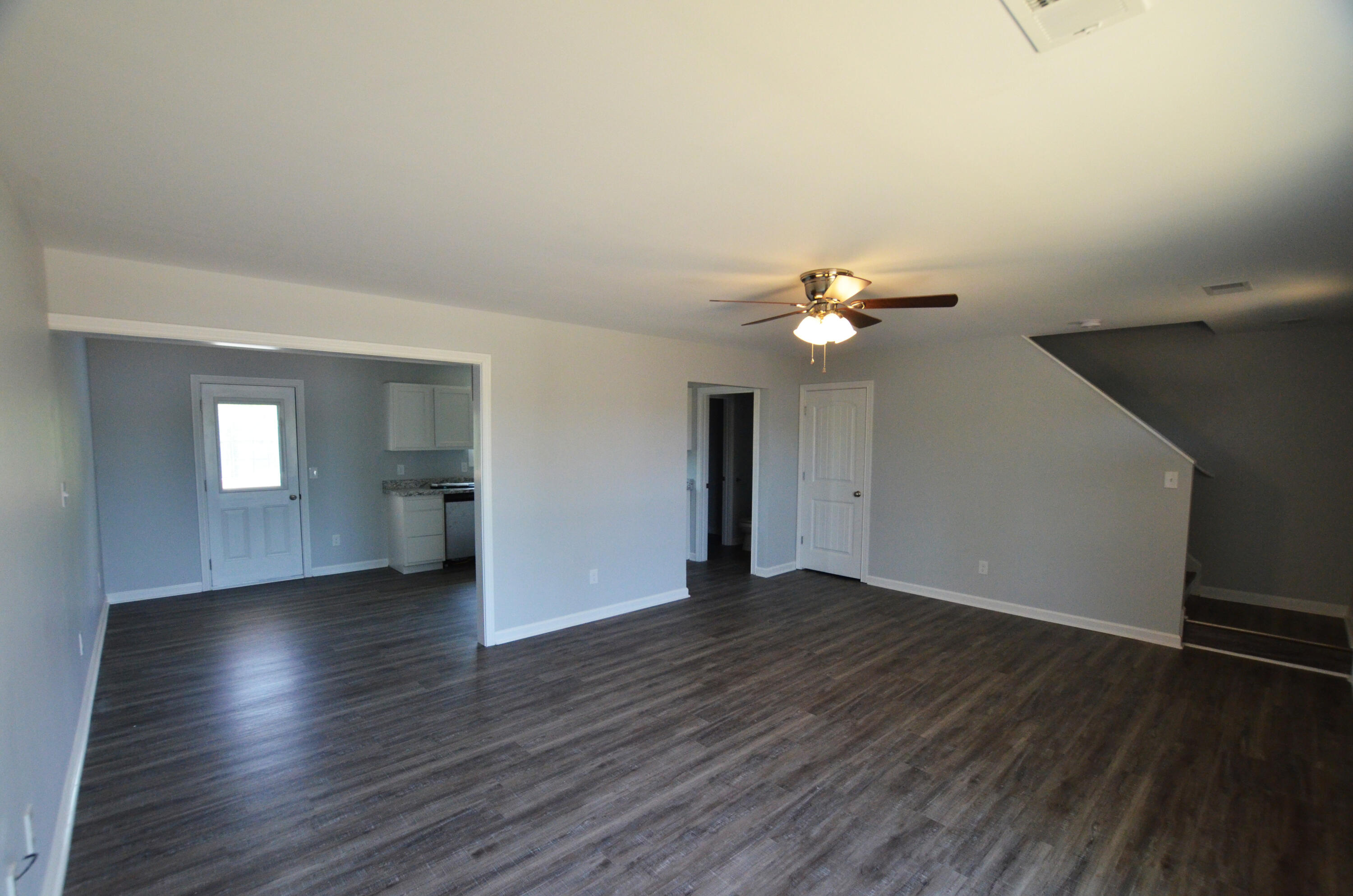 255 West Cedar Grove Road Irvine, KY 40336 - Photo 3 of 13 Living room!