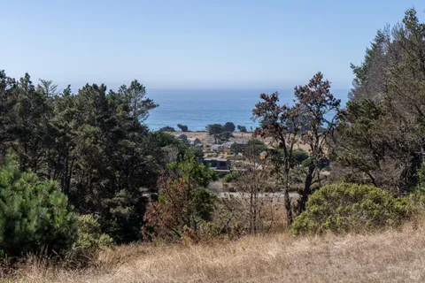 $1,575,000 | 35926 Seaward Reach, The Sea Ranch, CA 95497