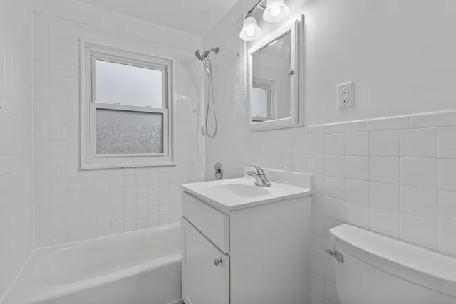 $2,690 | 108 Blachley Road, Unit D, Stamford, CT 06902