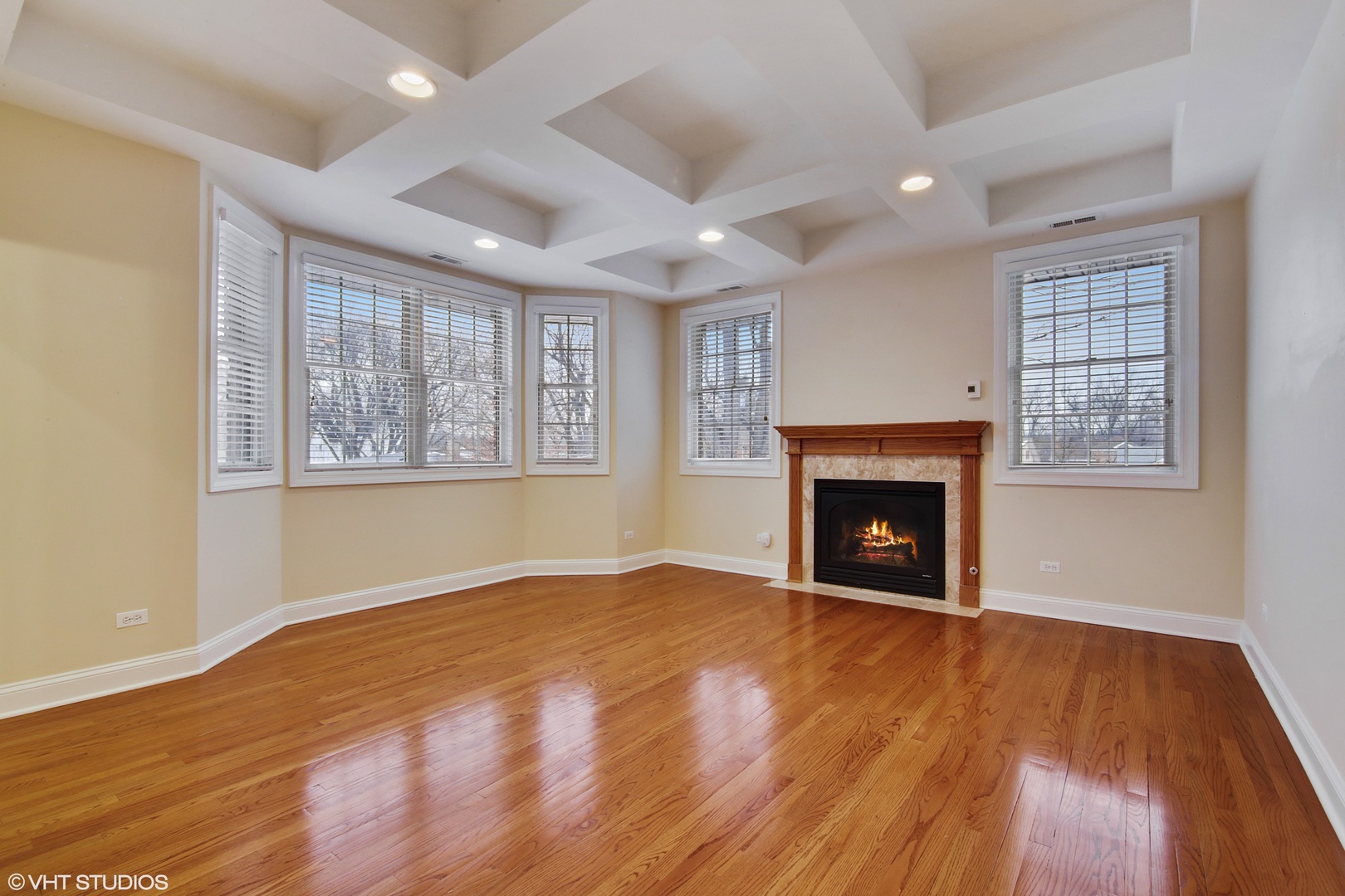 507 Locust Road Wilmette, IL 60091 - Photo 14 of 25