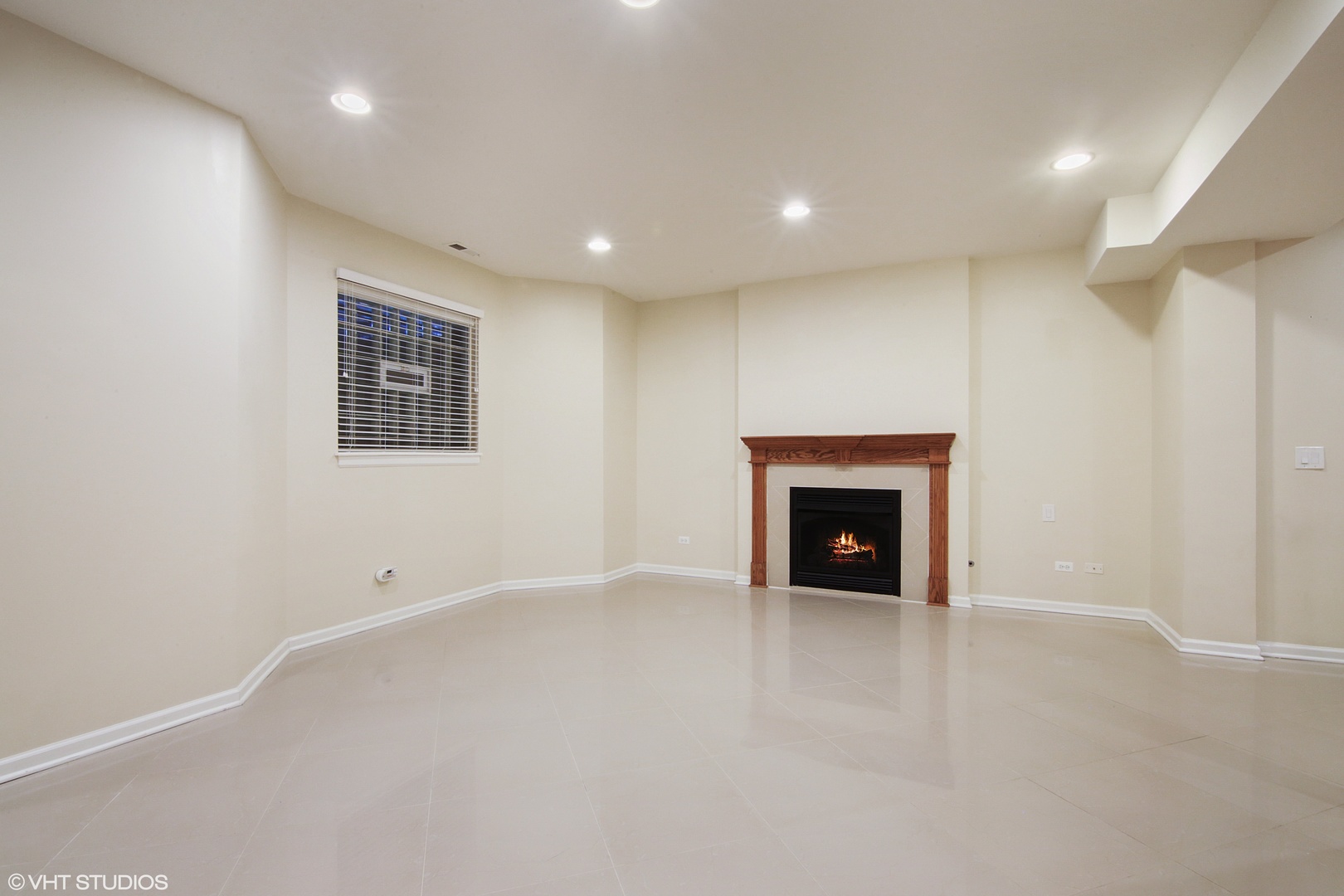 507 Locust Road Wilmette, IL 60091 - Photo 23 of 25