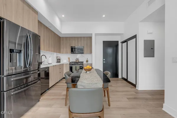 $899,000 | 178 South Euclid Avenue, Unit 412, Pasadena, CA 91101