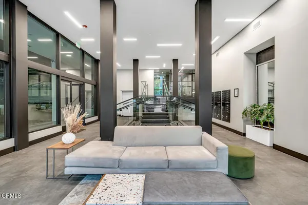 $899,000 | 178 South Euclid Avenue, Unit 412, Pasadena, CA 91101