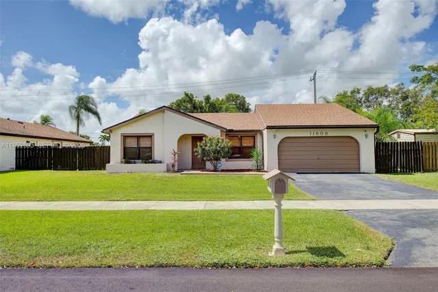 $3,999 | 11909 Southwest 48th Court, Cooper City, FL 33330