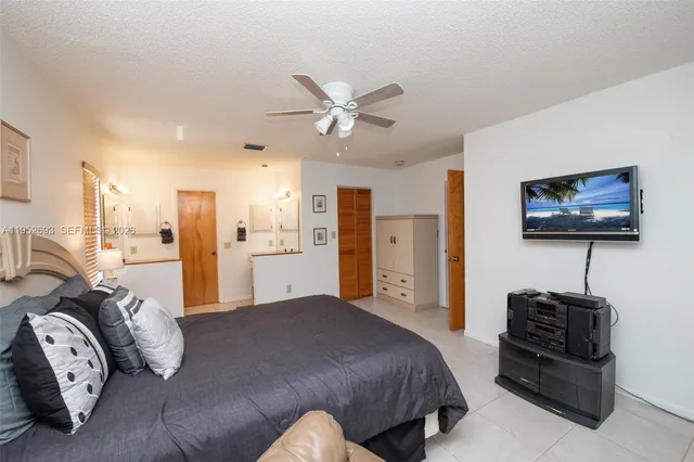 $3,999 | 11909 Southwest 48th Court, Cooper City, FL 33330