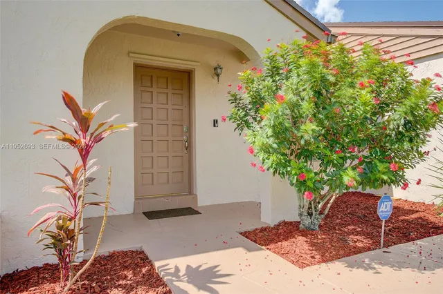 $3,999 | 11909 Southwest 48th Court, Cooper City, FL 33330