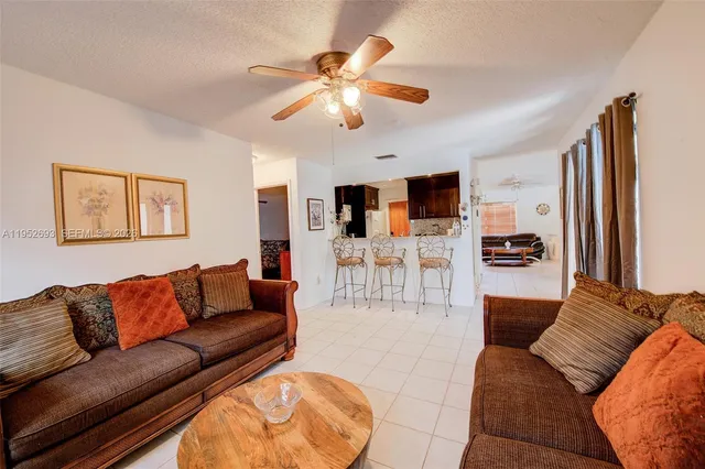 $3,999 | 11909 Southwest 48th Court, Cooper City, FL 33330