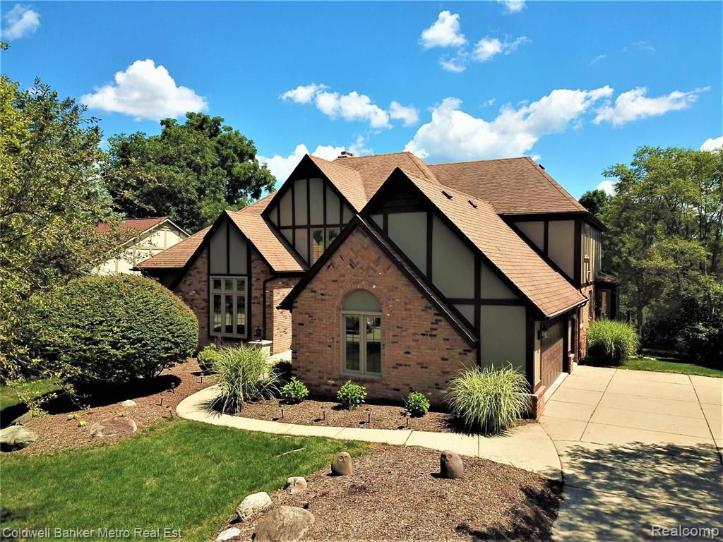 1803 Rapids Way Rochester Hills, MI 48309 - Photo 52 of 63