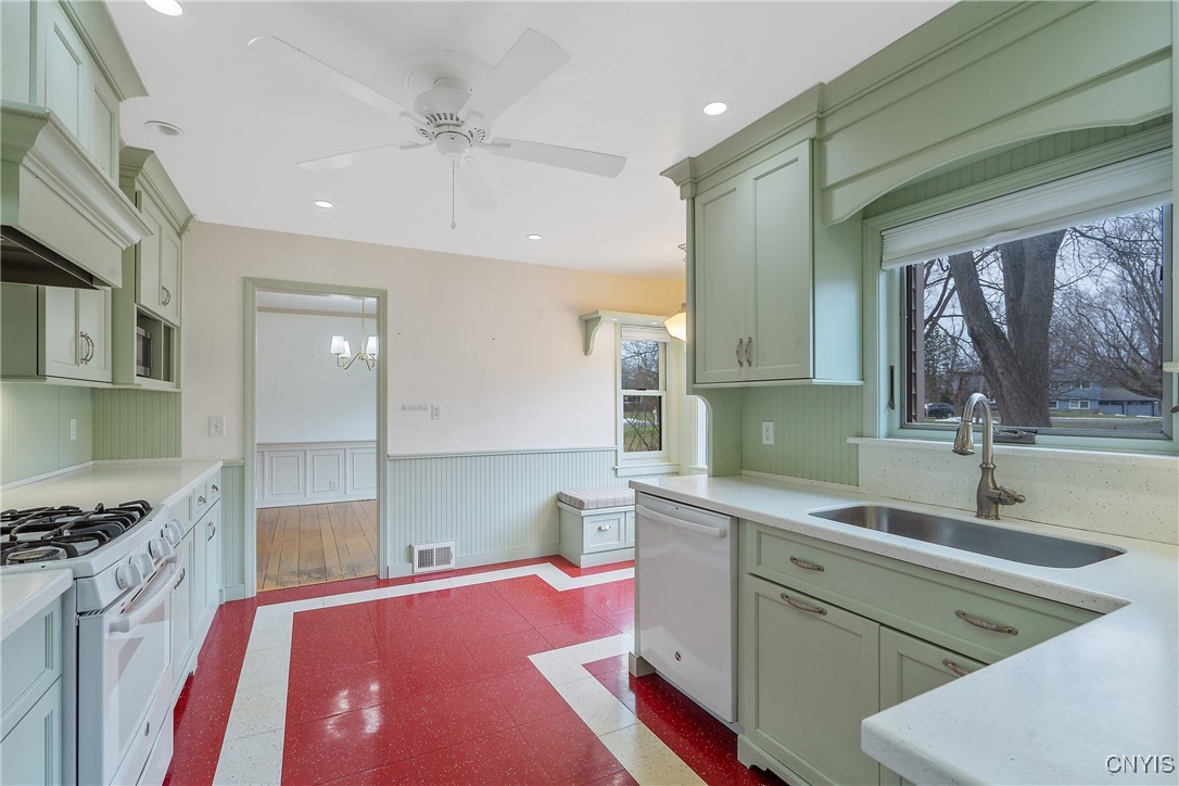 4985 Fayetteville Manlius Road Manlius, NY 13104 - Photo 13 of 50