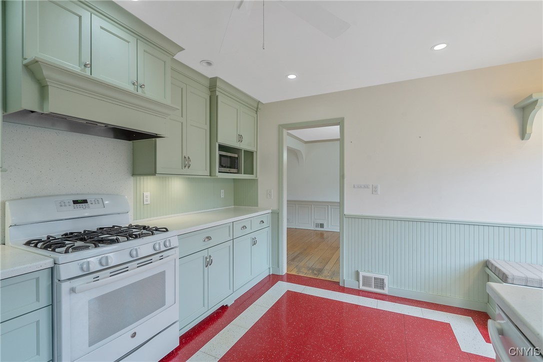 4985 Fayetteville Manlius Road Manlius, NY 13104 - Photo 15 of 50