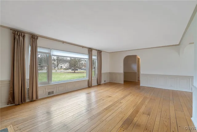 $319,900 | 4985 Fayetteville Manlius Road, Manlius, NY 13104