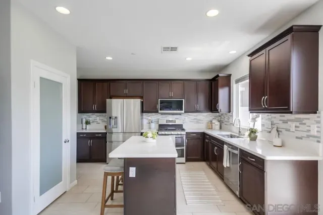 $829,000 | 13216 Cuyamaca Vista Drive, El Cajon, CA 92021