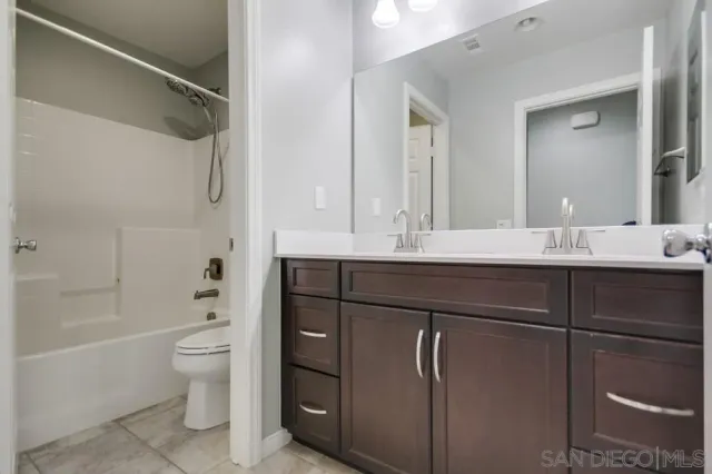 $829,000 | 13216 Cuyamaca Vista Drive, El Cajon, CA 92021