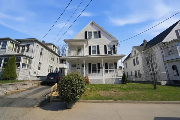 $389,000 | 67-69 Longwood Avenue, Holyoke, MA 01040