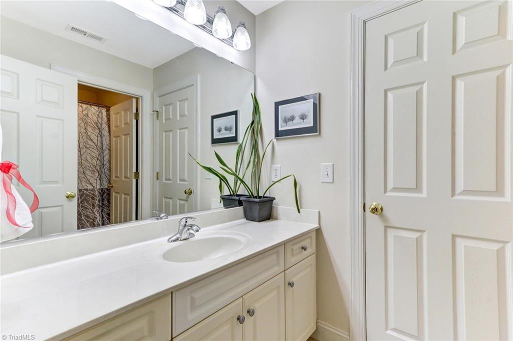 6003 Dunvagen Court Oak Ridge, NC 27310 - Photo 20 of 30