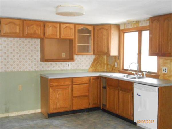 1 Stage Road Huntington, MA 01050 - Photo 4 of 12