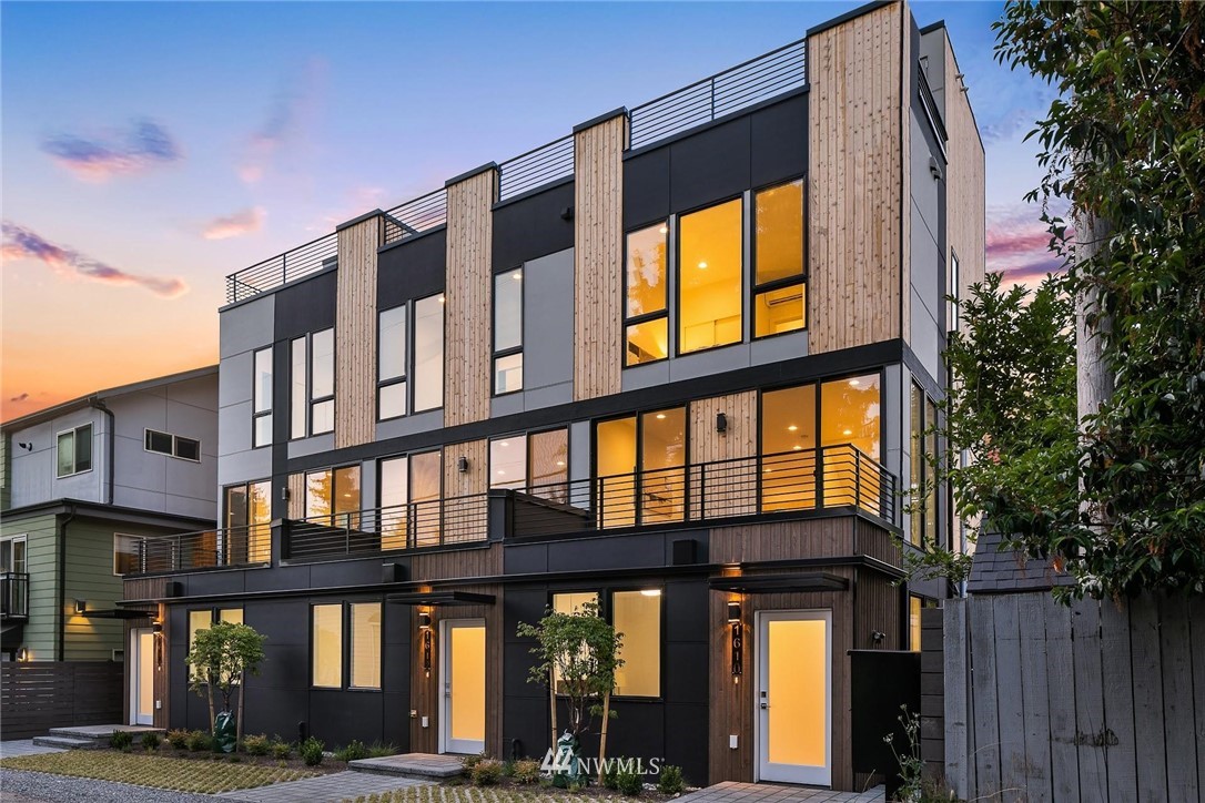 1614 Northwest 89th Street Seattle, WA 98117 - Photo 1 of 32